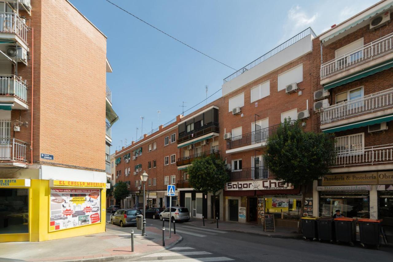 Atico Reformado En Madrid Rio Alquiler Temporal Apartment Exterior foto